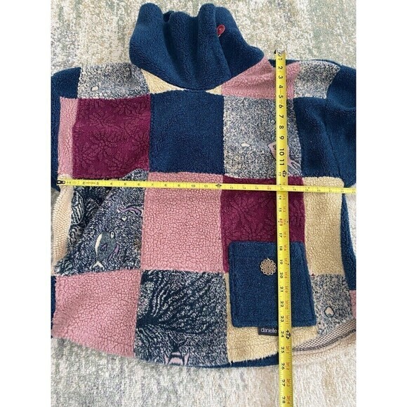 Vintage Danielle Nault Sherpa Octopus Sherpa Sweater Made in Canada Cabin Size L - Picture 4 of 7